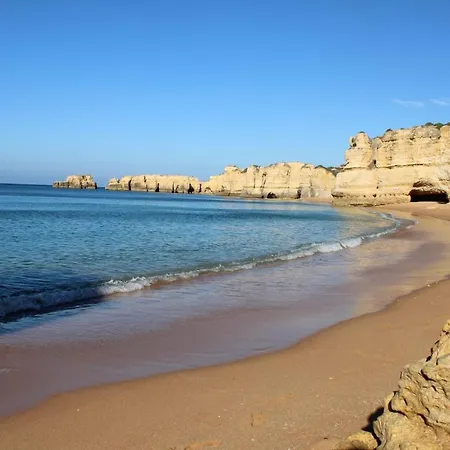 Quinta Do Algarve * אלבופיירה